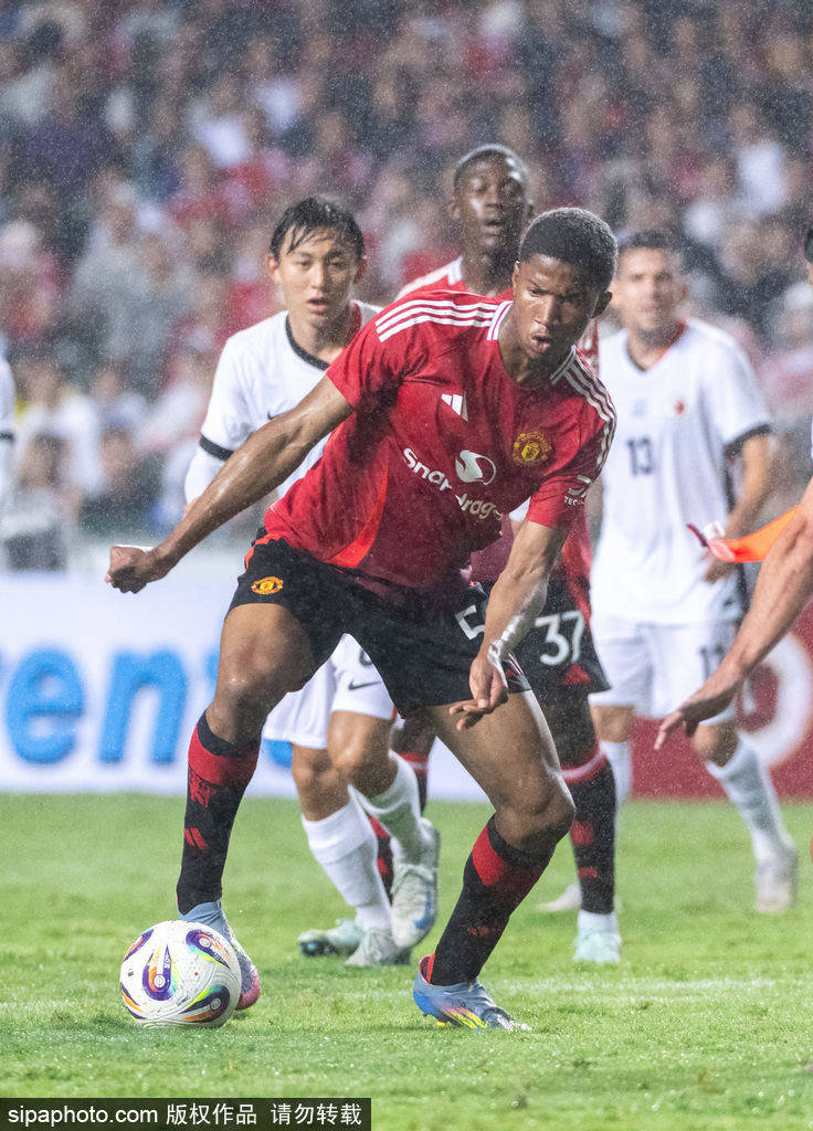 皇冠信用网可以占几成_年薪2500万镑?奥斯梅恩:不去皇冠信用网可以占几成!曼联锋线真命天子是他?