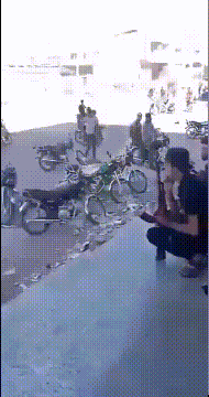 体育皇冠信用网站_大战再起！5万大军不服体育皇冠信用网站，冒着以色列空军大轰炸，猛攻叙利亚南部