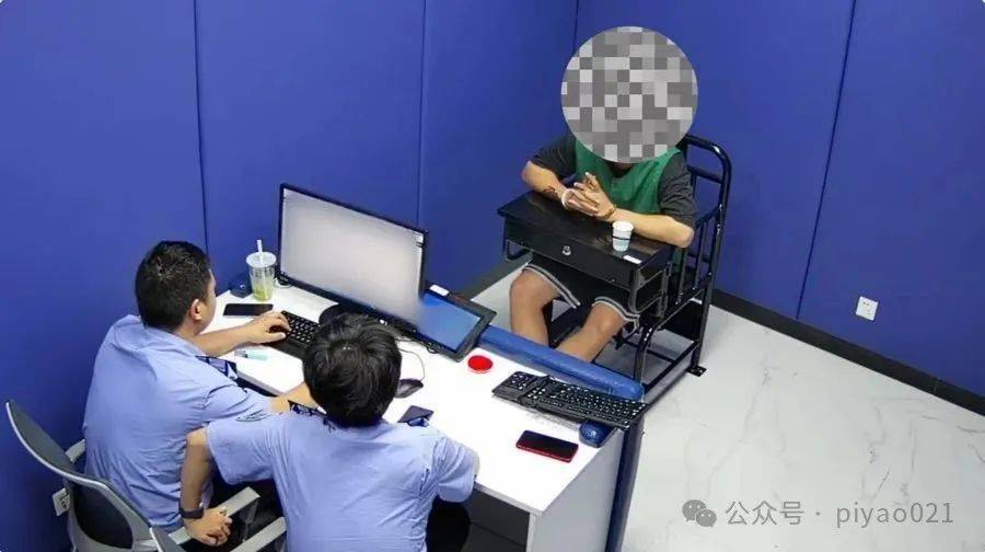 皇冠信用網网址_上海老伯素质低下皇冠信用網网址，捡拾28万名包，向失主勒索5万元？警方通报：自导自演，4人涉案被罚