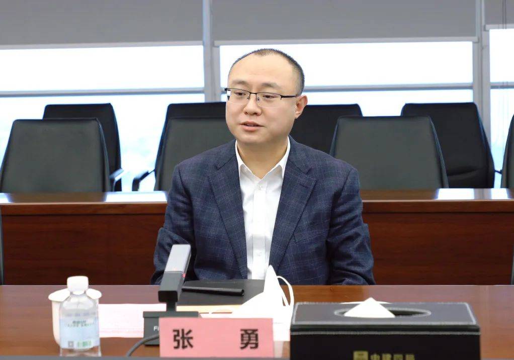 怎么开皇冠信用
_海南省委决定:海口市市长丁晖交流到其他岗位任职怎么开皇冠信用
,张勇到海口任职