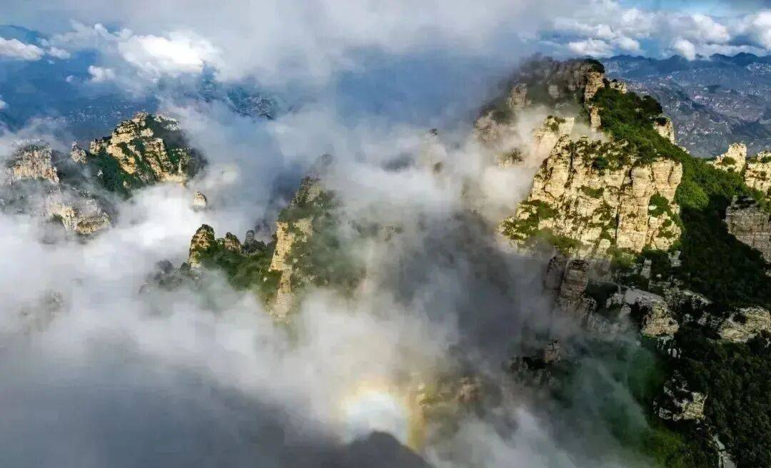 深圳新鹏城vs梅州客家_七夕基础深圳新鹏城vs梅州客家，仪式感就不基础！去保定，赴一场山河为证的深情之约