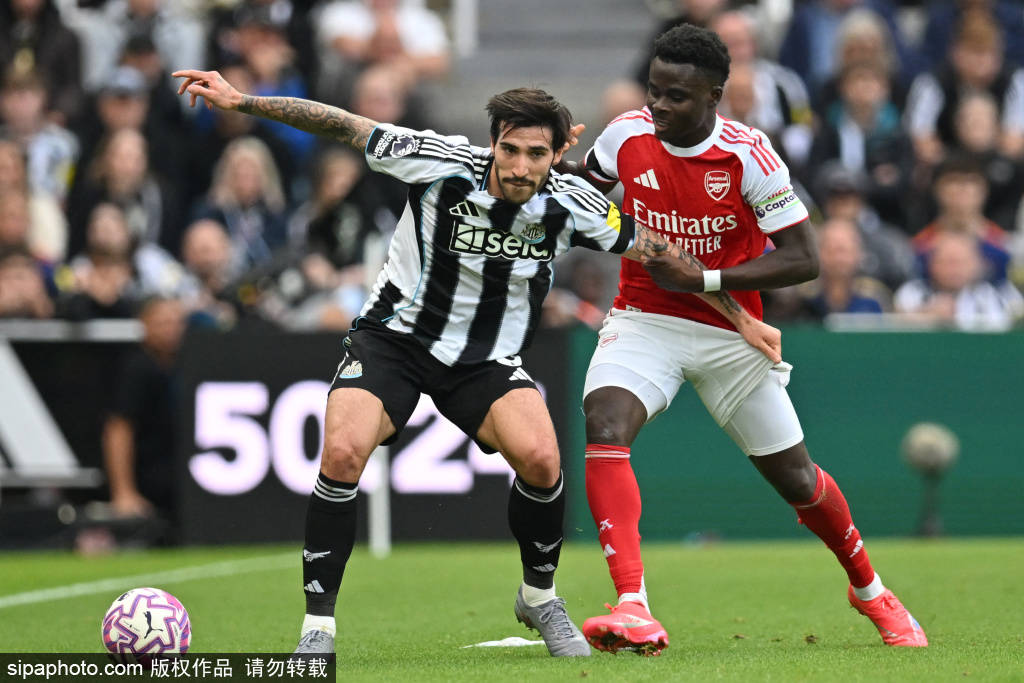 皇冠信用网可以占几成
_国米4-0大胜圣吉罗斯：数据背后的战术解密与球员故事