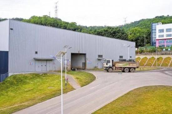 加拿大vs 巴哈马
_深圳110米高“垃圾山”连根拔起加拿大vs 巴哈马
！你以为的“负资产”被盘活了！