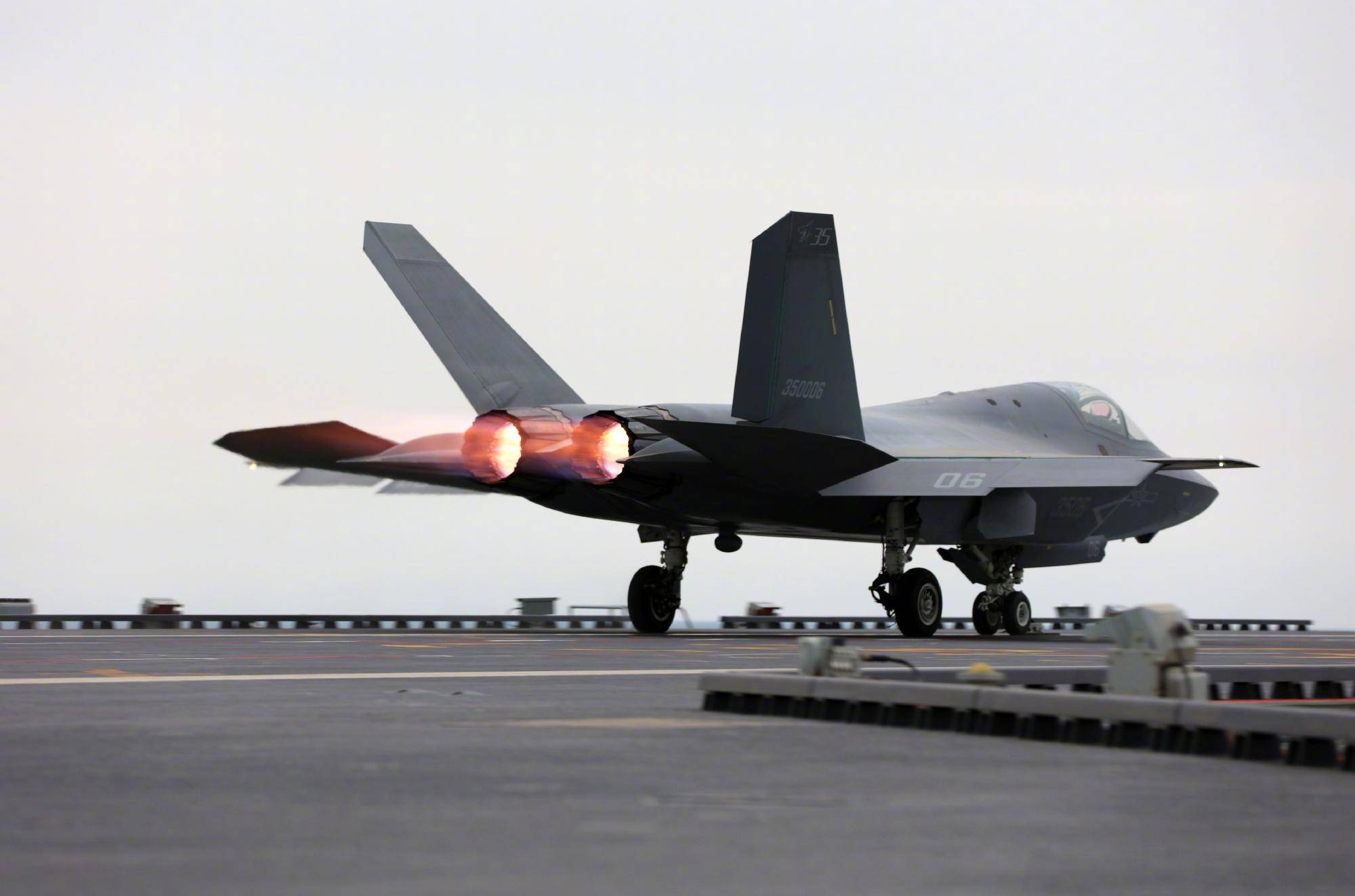 怎么开皇冠信用网_福建舰即将满编歼-35之时怎么开皇冠信用网,美军尼米兹号退役,反华航母又少一艘