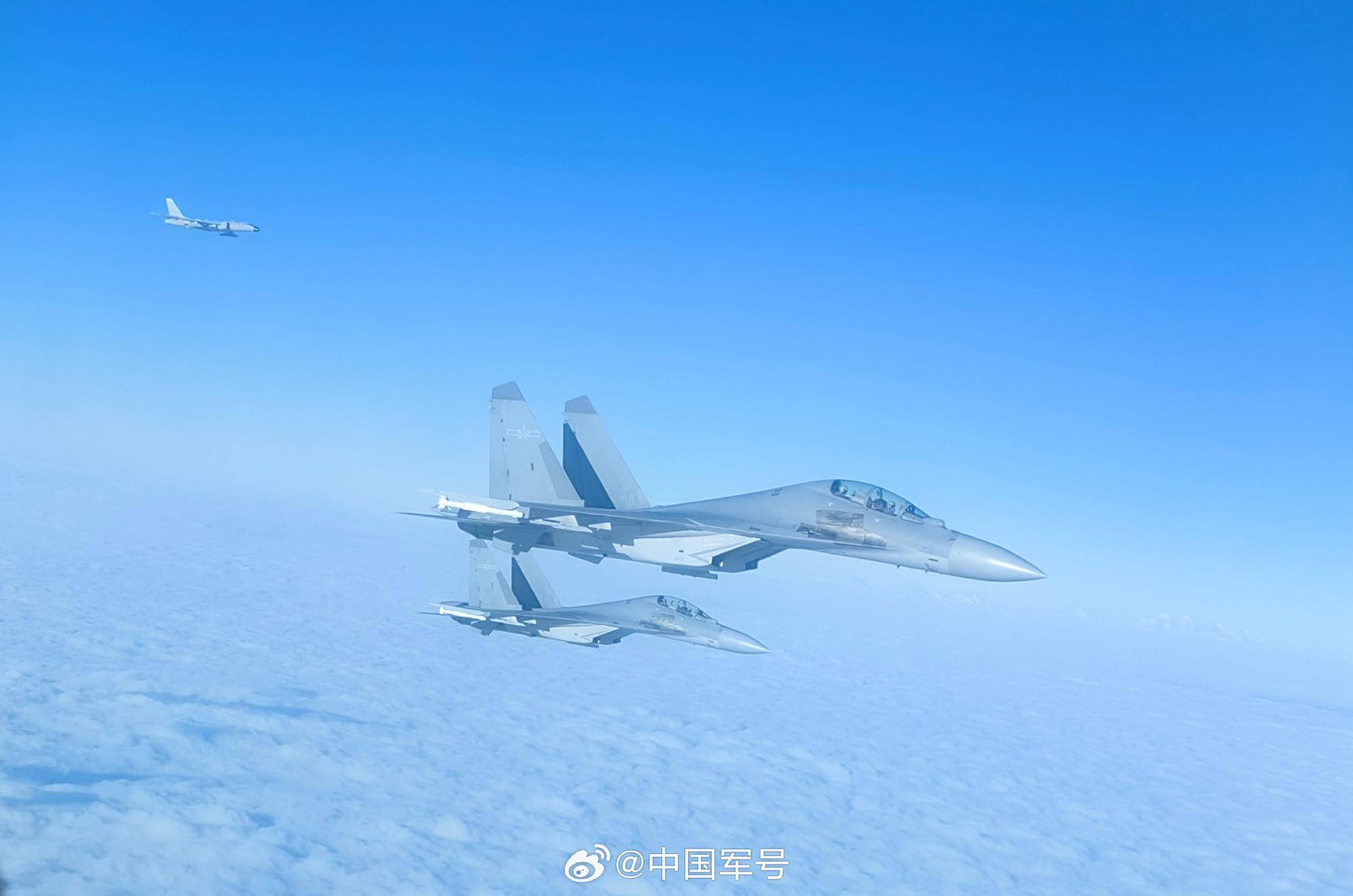 皇冠体育
_被歼-16锁定没反应皇冠体育
,台军飞行员惊得合不拢嘴:都不愿为台独而战