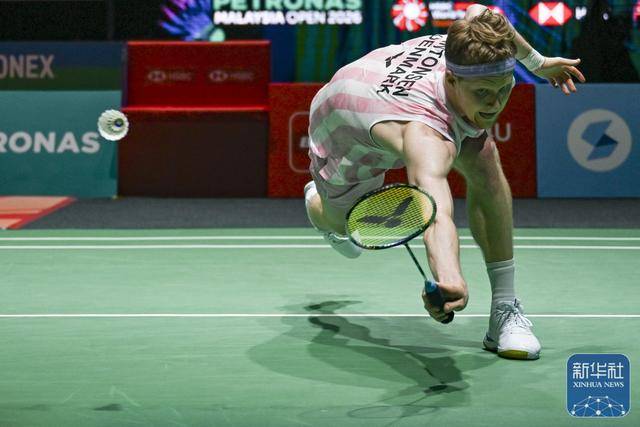 皇冠网
_羽毛球丨马来西亚公开赛:石宇奇晋级决赛