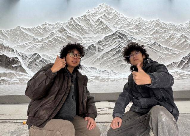 皇冠hga010怎么开户_两个00后刮腻子一年营收100多万元皇冠hga010怎么开户！梦想是画遍全球