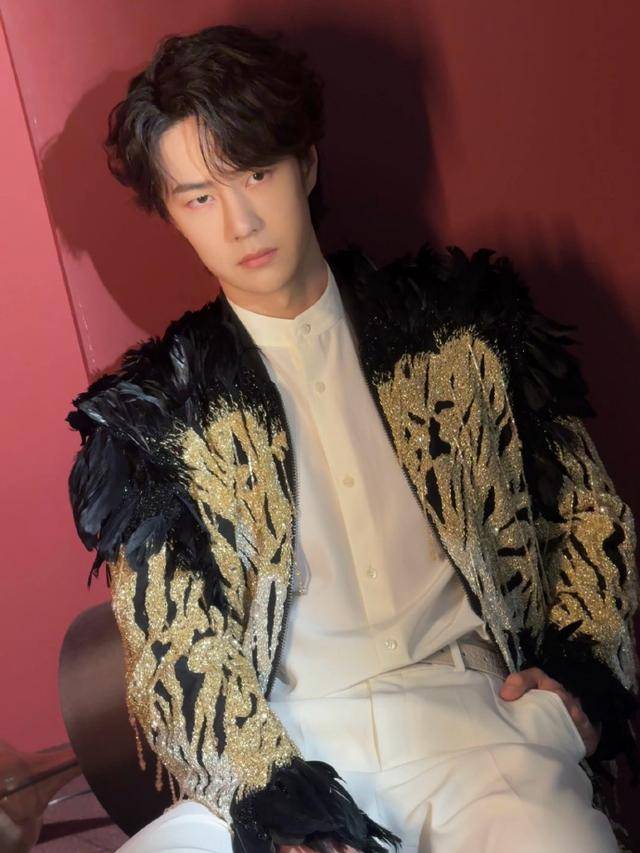 皇冠信用网在线开户_王一博:春晚脚滑皇冠信用网在线开户了