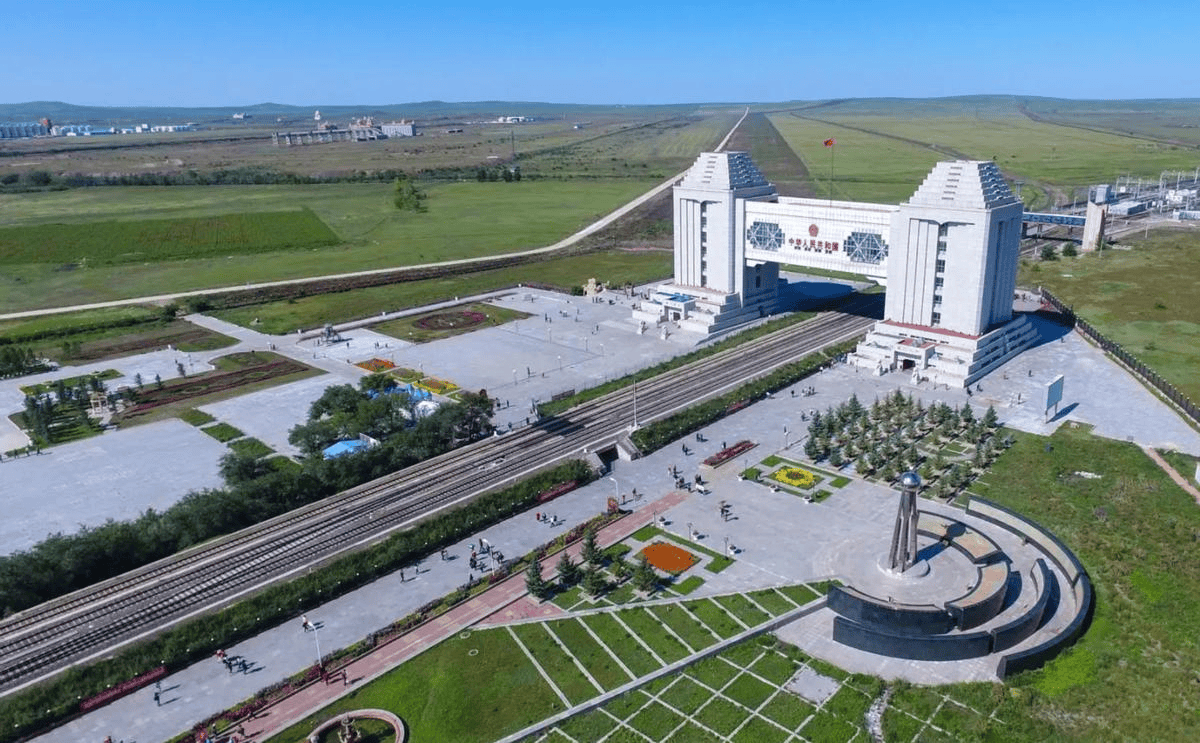 正版皇冠信用网代理_中方邻国政坛“变天”！访华归来的蒙古议长正版皇冠信用网代理，直接接任总理